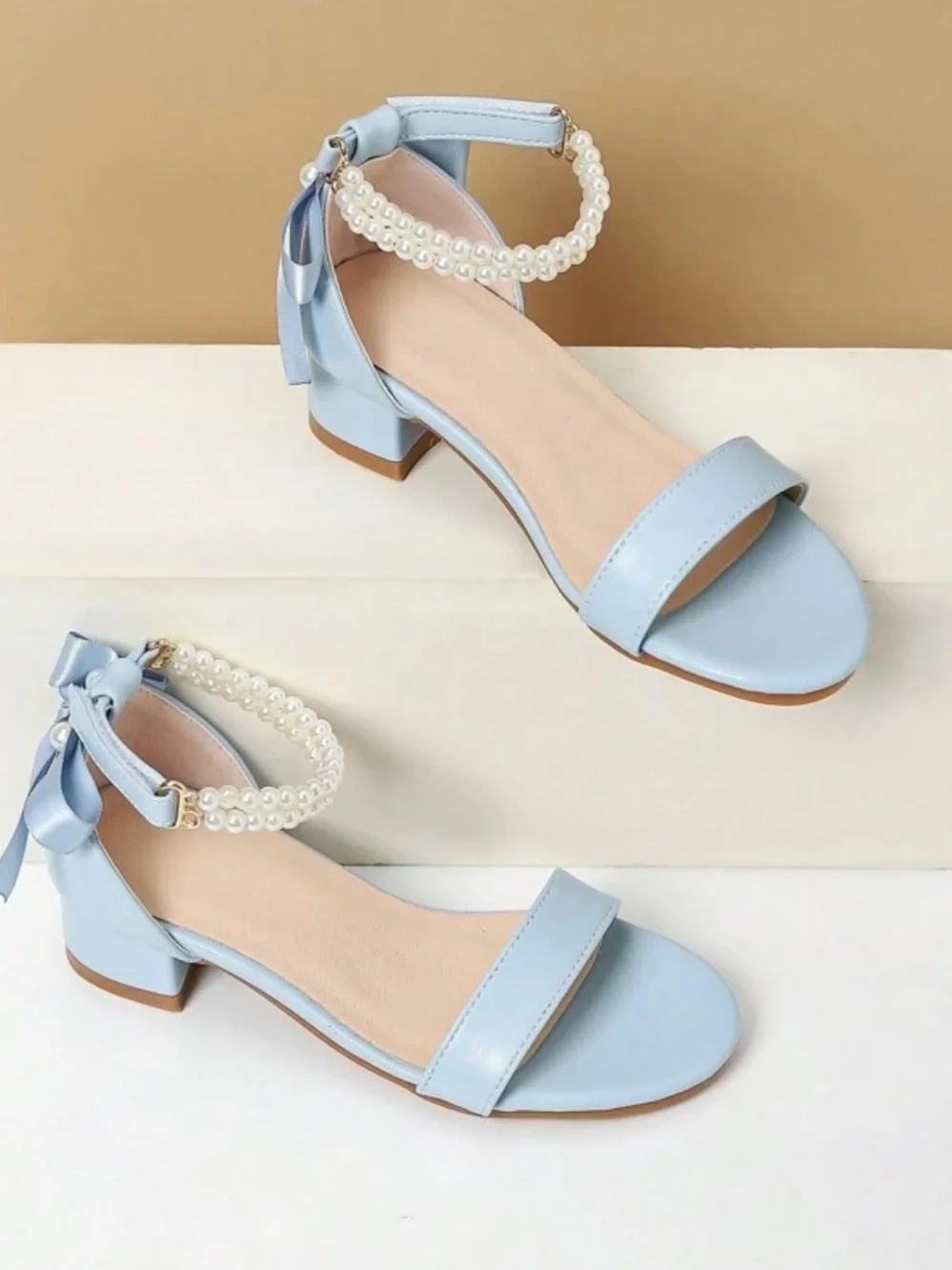 SHEIN Girls Blue Pearl Ankle Strap Low Heel Sandals Size 3.5